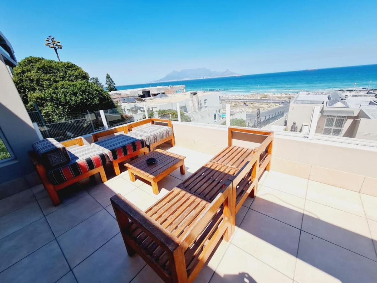2Whitewaters Bloubergstrand Homestay Экстерьер фото